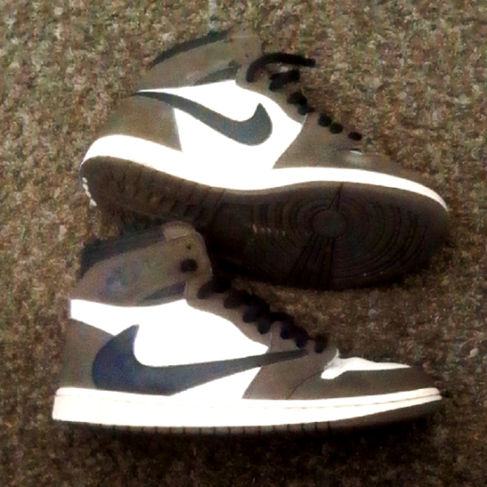 Men's 7 Travis Scott Jordan 1 High